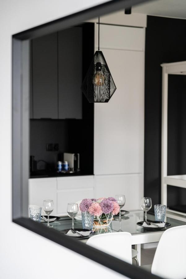 Stara Cegielnia Lake View Apartment By Renters Prestige Poznań Exterior foto