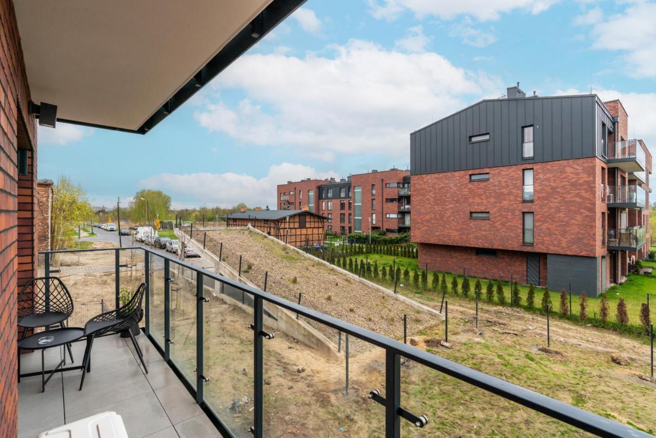 Stara Cegielnia Lake View Apartment By Renters Prestige Poznań Exterior foto