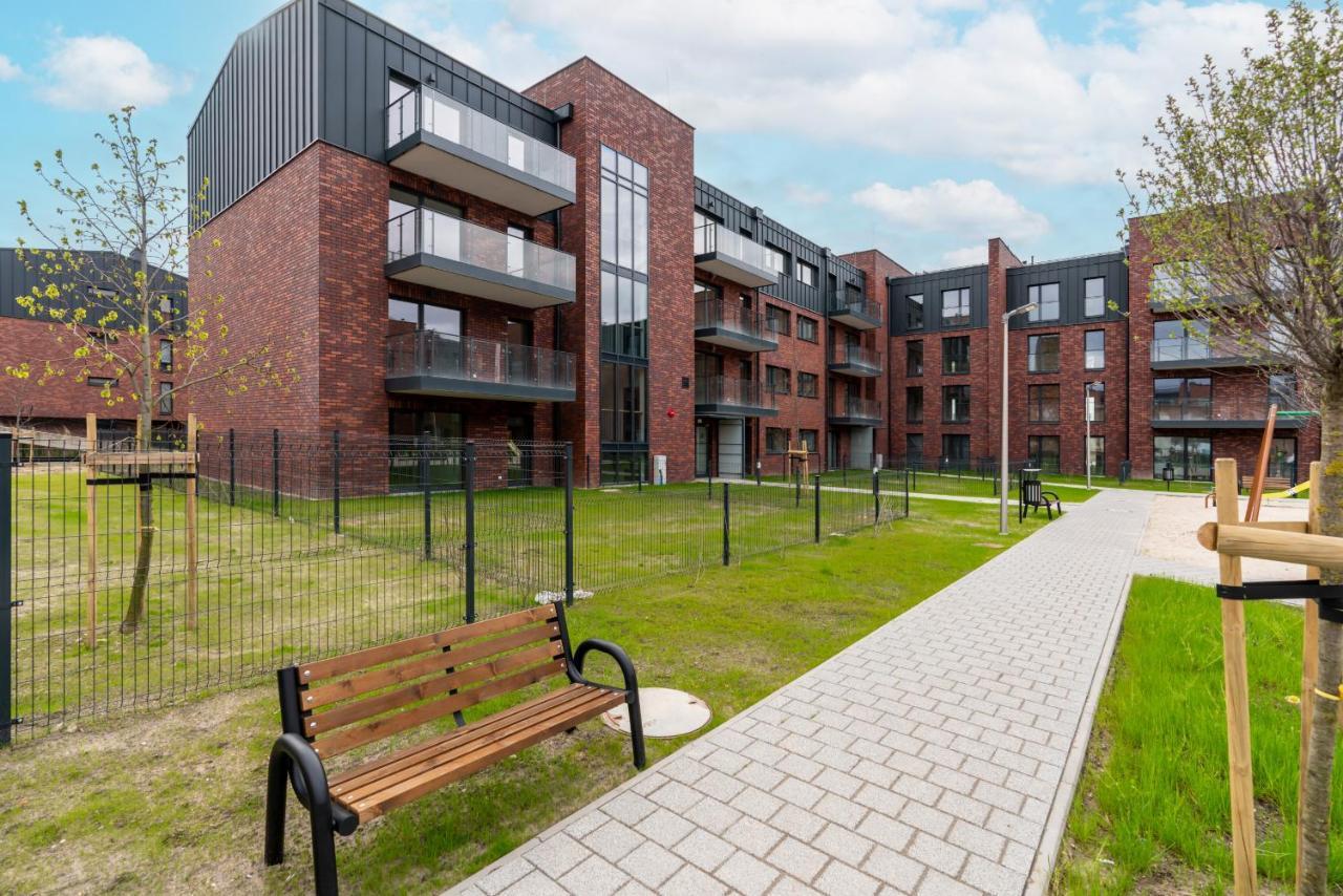 Stara Cegielnia Lake View Apartment By Renters Prestige Poznań Exterior foto